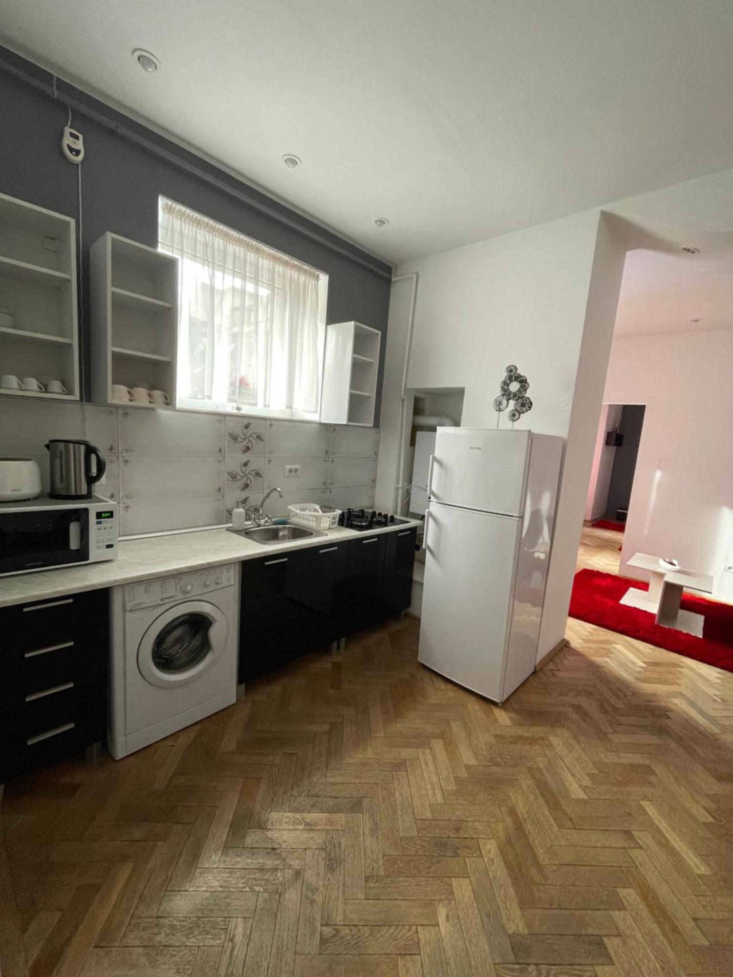Appartamento Casa Lais Braşov Esterno foto