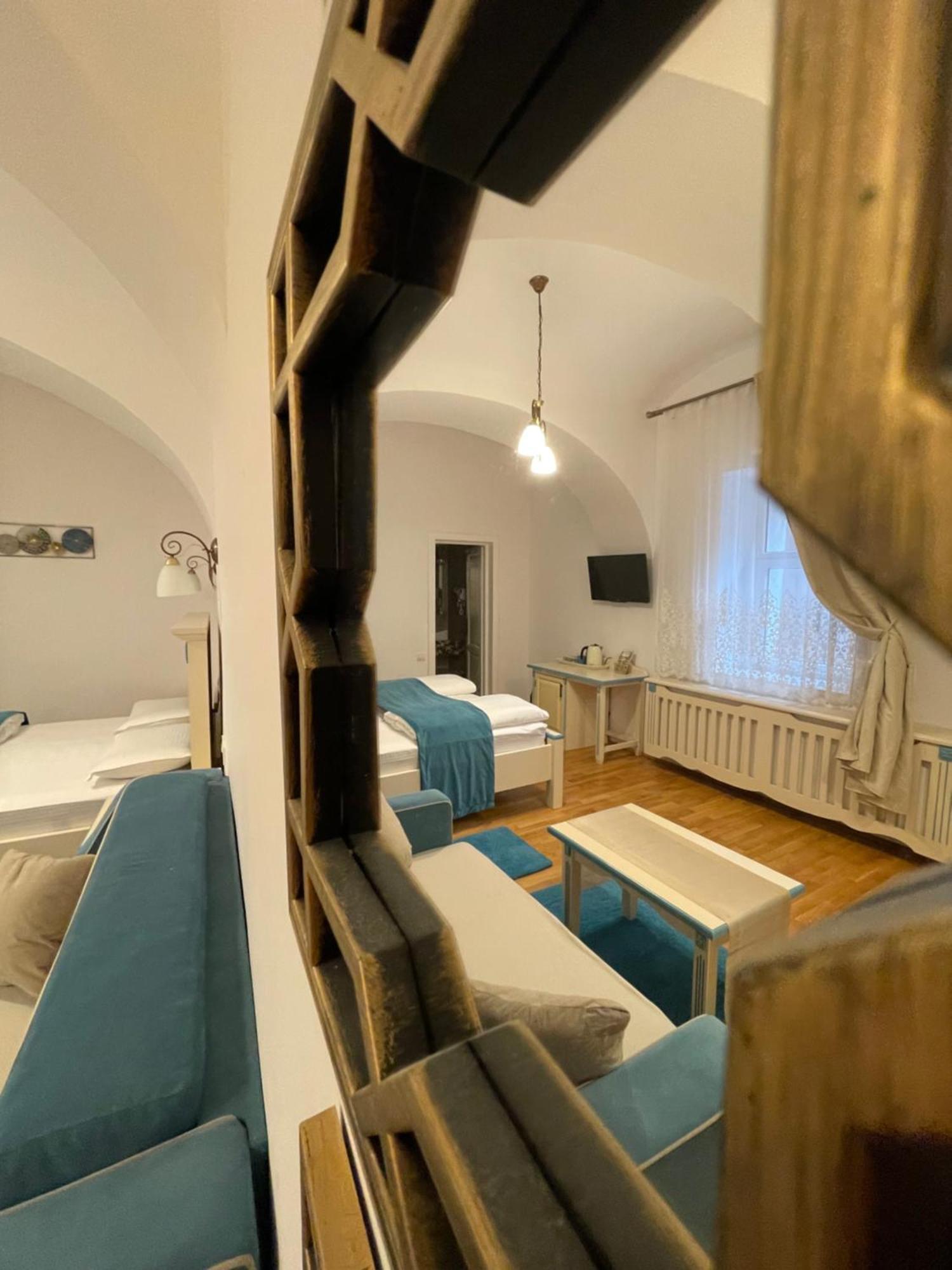 Appartamento Casa Lais Braşov Esterno foto